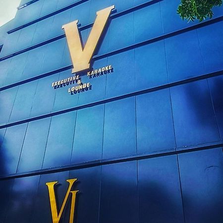 VI Hotel バンドゥン エクステリア 写真