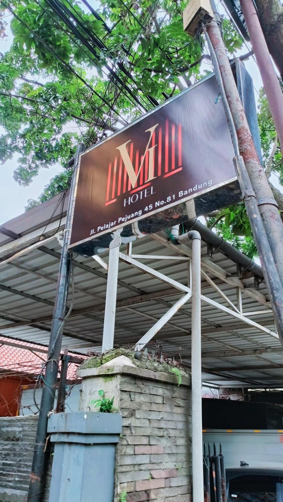 VI Hotel バンドゥン エクステリア 写真